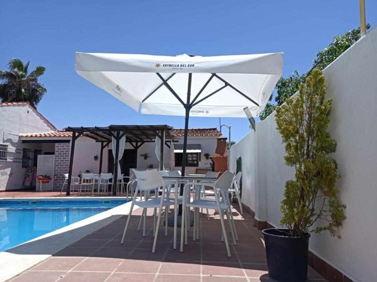 Hotel rural Villa Torreaguila Badajoz Esterno foto